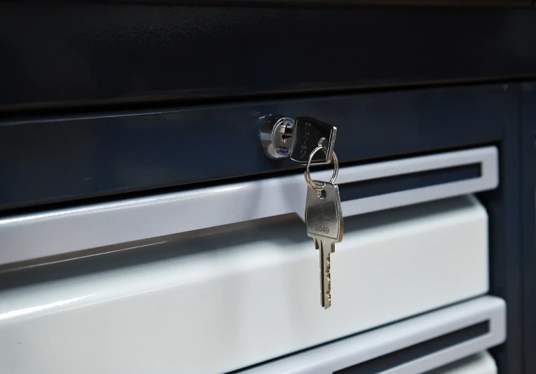 Рабочее место MCN 2052.S27L4.2-2FR купить в Волгограде Рабочее место MCN 2052.S27L4.2-2FR купить в Волгограде