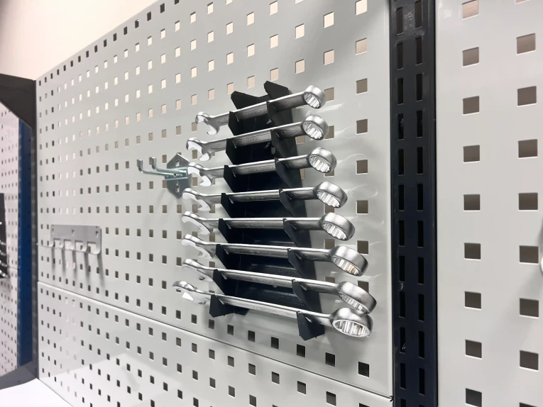 Верстак CTR 2232.S4L34.24 купить в Волгограде Верстак CTR 2232.S4L34.24 купить в Волгограде