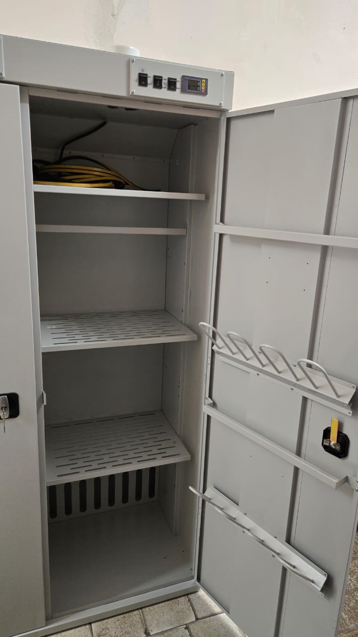 Сушильный шкаф ШС-4 СП3 Ф для одежды, белья и обуви купить в Волгограде Сушильный шкаф ШС-4 СП3 Ф для одежды, белья и обуви купить в Волгограде