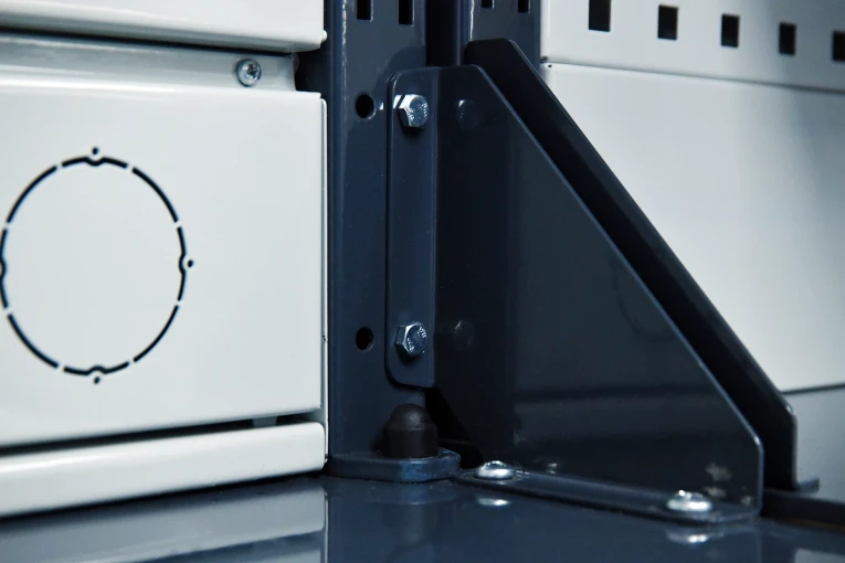 Верстак FBK 205.47.4-2F купить в Волгограде Верстак FBK 205.47.4-2F купить в Волгограде