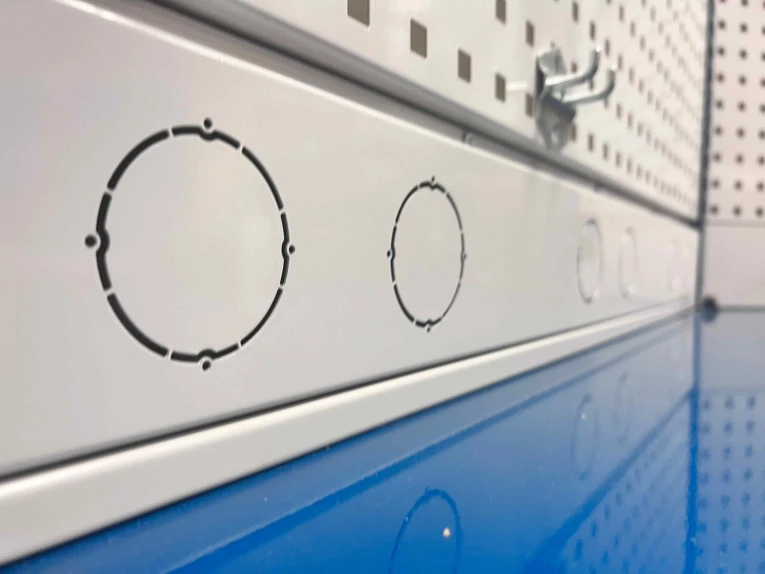 Стол-верстак Craft 2202.S7L25.24 купить в Волгограде Стол-верстак Craft 2202.S7L25.24 купить в Волгограде